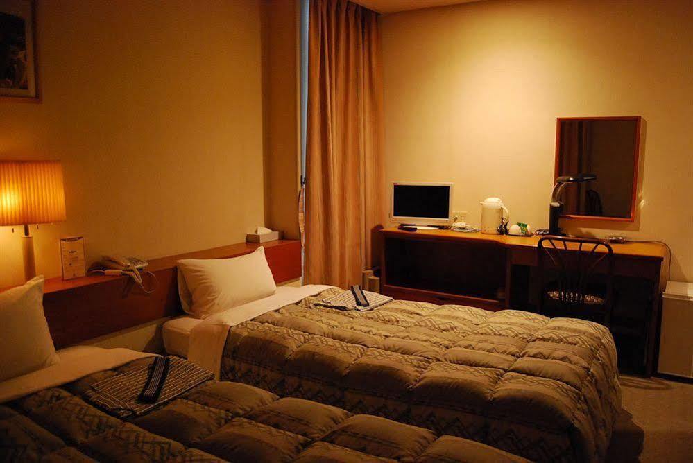 Hotel Kikuei Namba Osaka Luaran gambar